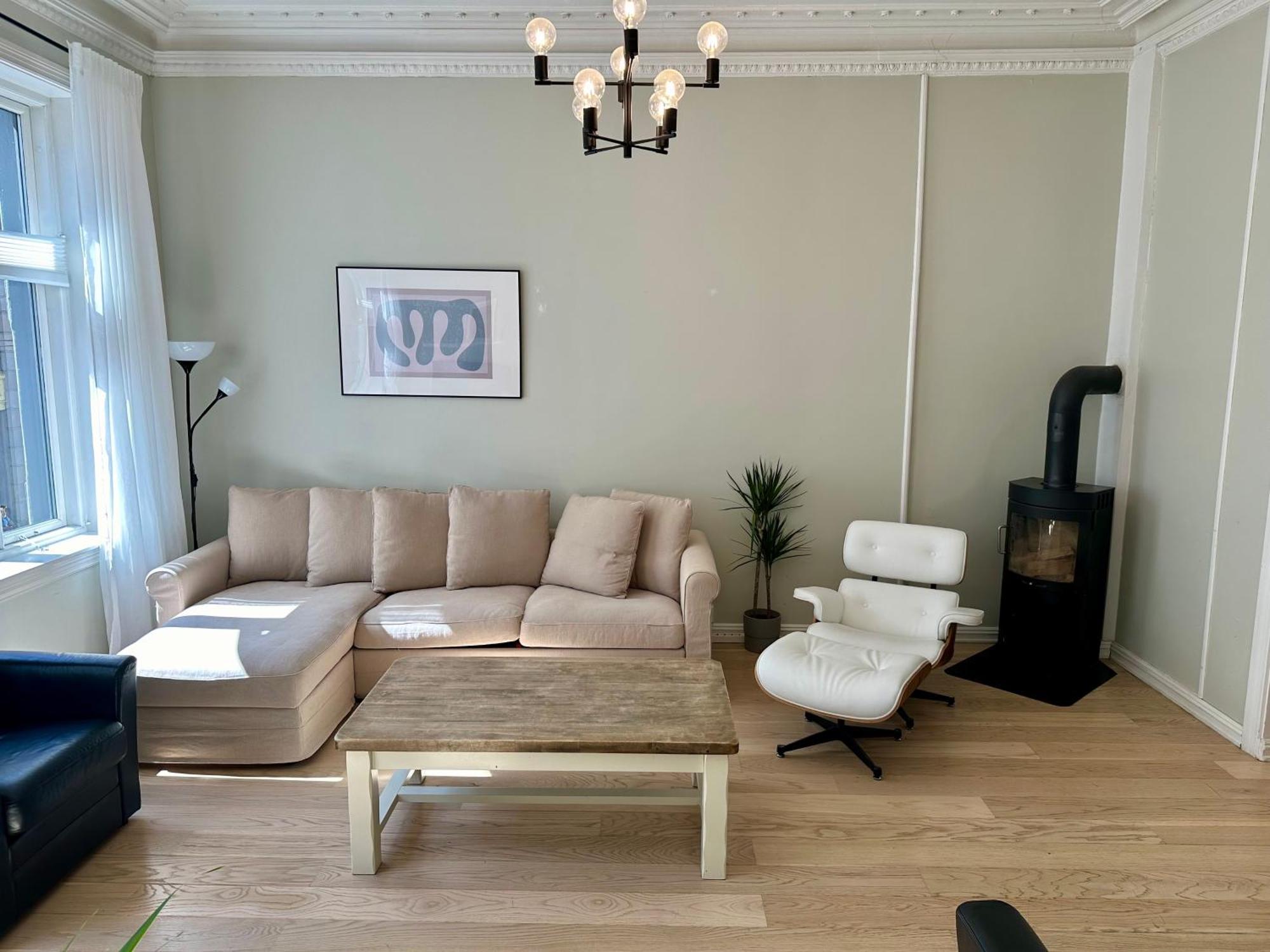 Classical 3 Bedroom, 2 Bath, Minutes From Royal Palace, Main Shopping Street, Restaurants & Downtown 奥斯陆 外观 照片